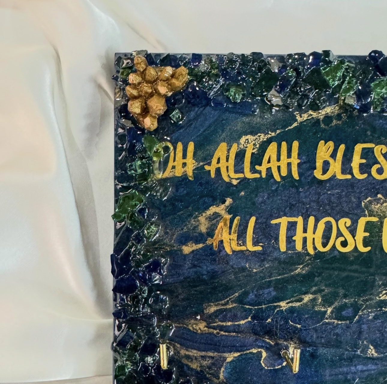 Decorative Resin Art Key Stand 1