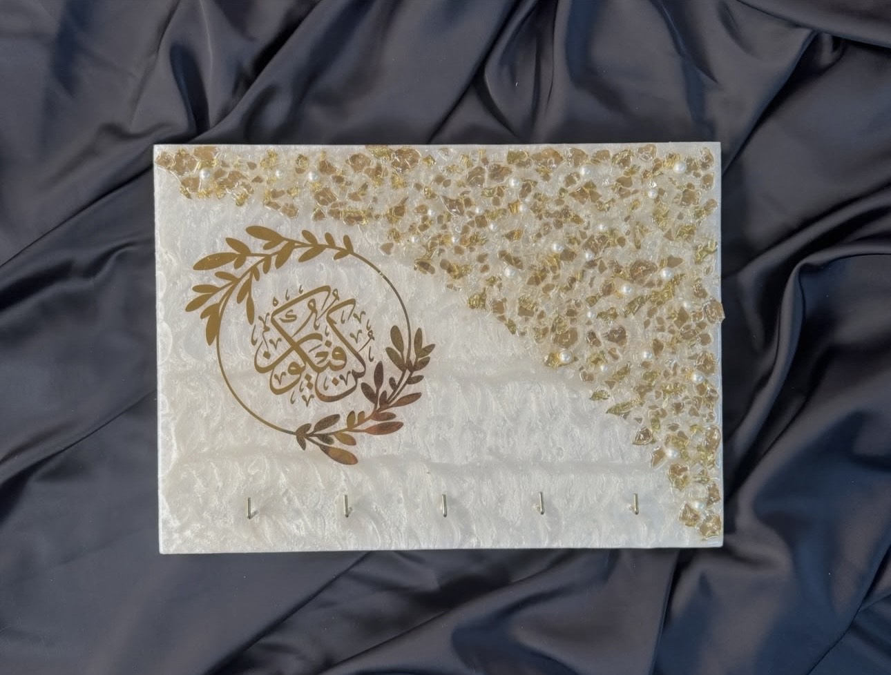 Pearlish Gold Resin Key Stand