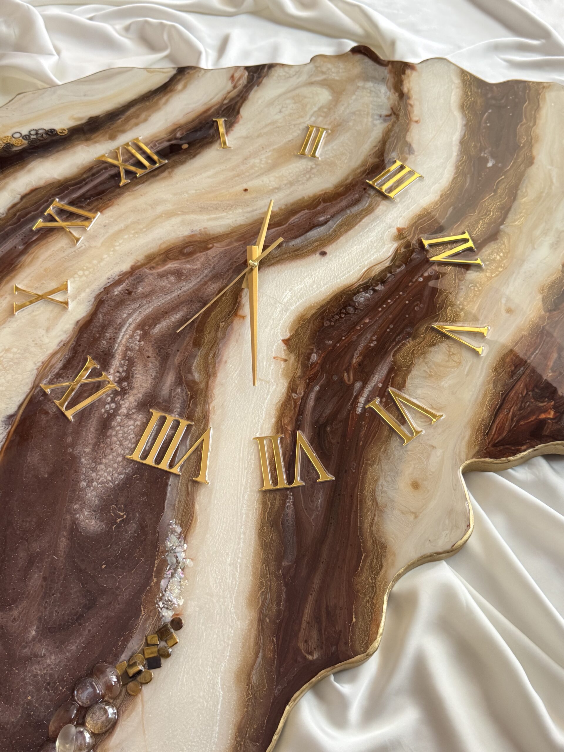 Modern Abstract Resin Marble Clock 1