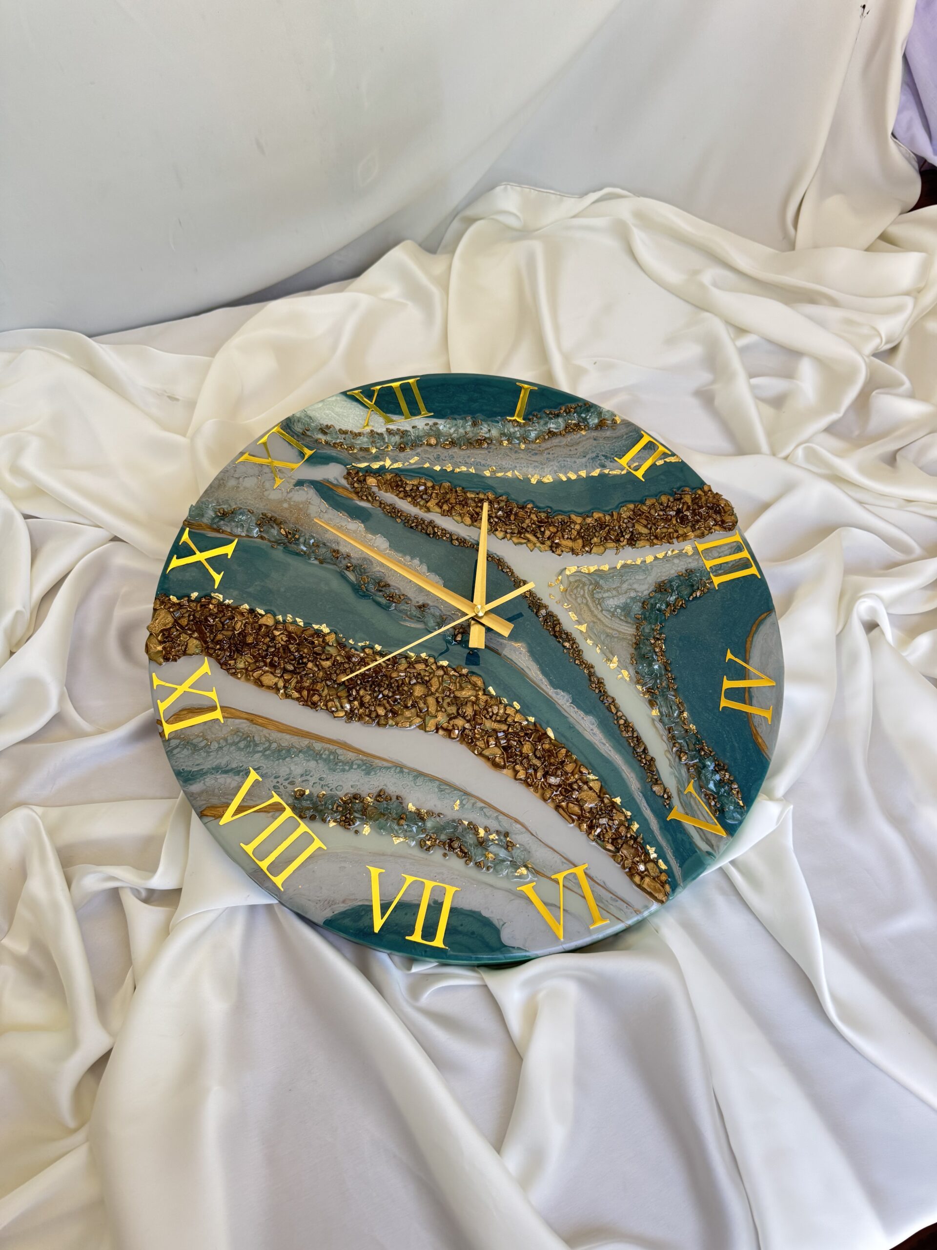 Emerald Geode Resin Clock